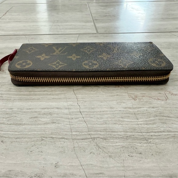 Louis Vuitton Clémence Wallet (Fuchsia) - Picture 8 of 16